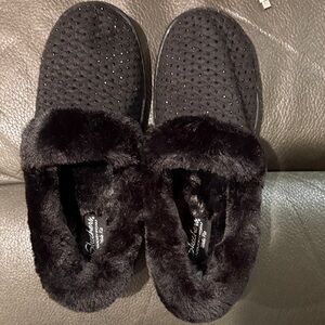 Sketcher sparkly black fur lining memory foam wide fit slippers